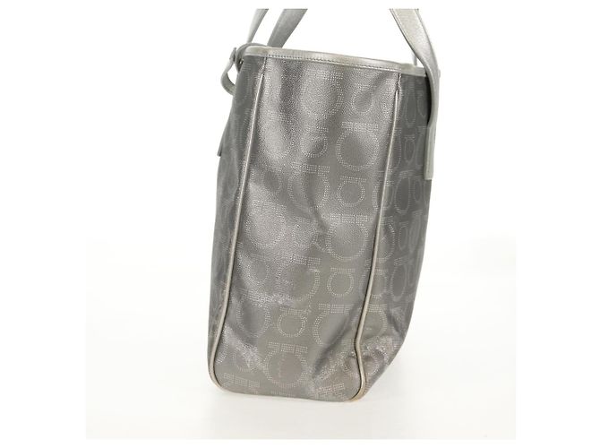 Borsa Tote Gancini in Pelle Argento Salvatore Ferragamo Auth BA6592 - vista 6