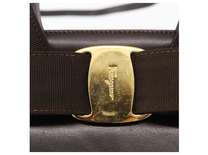 Borsa a mano Salvatore Ferragamo in pelle marrone dorato Auth ka006 - vista 10