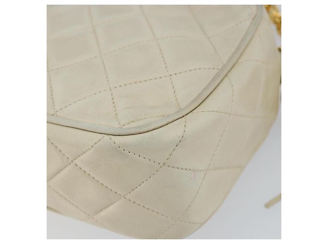 CHANEL Borsa a Spalla Matelassé in Pelle di Agnello Beige Oro CC Auth BA8033 D'oro - vista 16