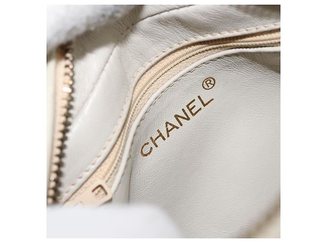 CHANEL Borsa a Spalla Matelassé in Pelle di Agnello Beige Oro CC Auth BA8033 D'oro - vista 19