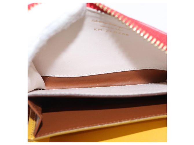 Portafoglio compatto Vala in pelle rossa e oro Auth am9789 di Salvatore Ferragamo Rosso D'oro - vista 10