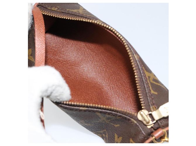 LOUIS VUITTON Pouch Papillon Monogram LV Auth BA7719 Monogramme - vue 11