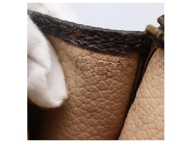 LOUIS VUITTON Poche Toilette Monogram 15 M47546 LV Auth 147368 Monogramma - vista 12