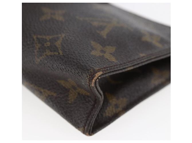LOUIS VUITTON Poche Toilette Monogram 15 M47546 LV Auth 147368 Monogramma - vista 15
