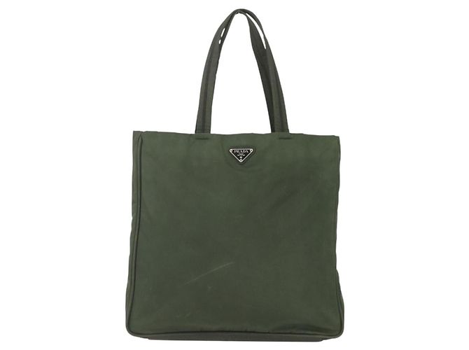 Borsa Tote Prada in Nylon Verde Argento Auth 151686 - vista 13