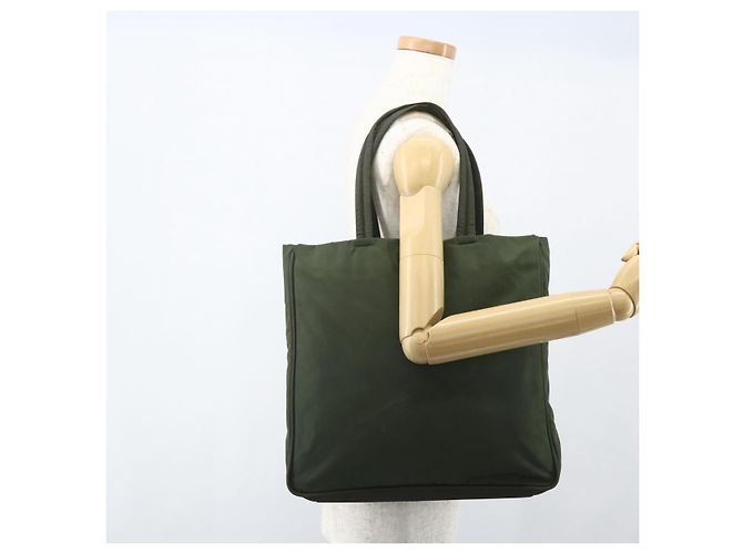 Borsa Tote Prada in Nylon Verde Argento Auth 151686 - vista 24