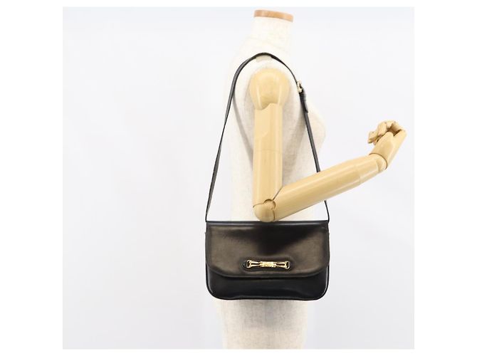 Borsa a spalla CÉLINE Carrozza in pelle nera e oro Auth ar13797 Nero D'oro - vista 25