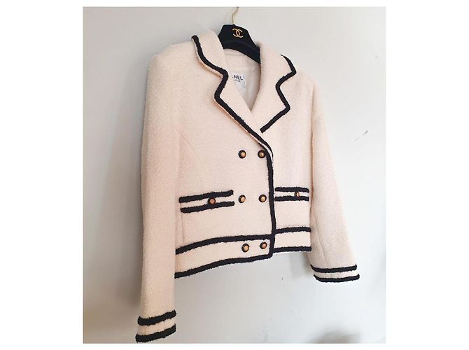 Chanel Collection Jacket Beige - view 4