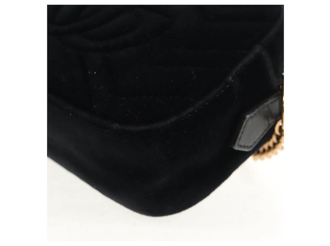 Gucci Borsa a spalla GG Marmont in velluto nero e oro 448065 Auth 145252M D'oro - vista 14