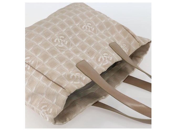 CHANEL Nuova Borsa Tote da Viaggio Nylon Beige Oro CC Auth gh841 D'oro - vista 6
