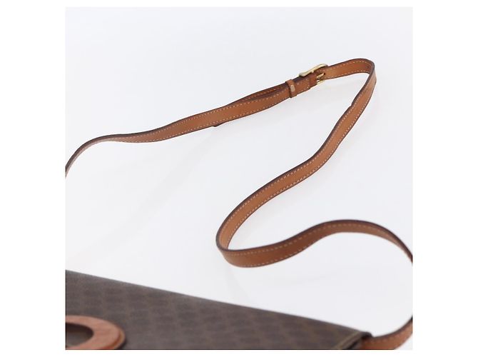 Céline CELINE Macadam Canvas Circle Shoulder Bag PVC Leather Brown Gold Auth 153465 Golden - vue 8