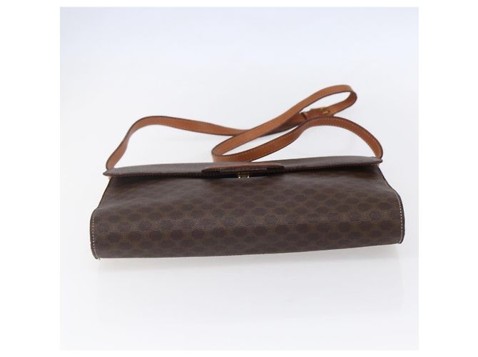 Céline CELINE Macadam Canvas Circle Shoulder Bag PVC Leather Brown Gold Auth 153465 Golden - vue 9