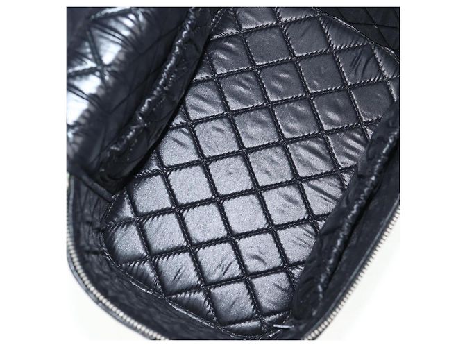 Vanity CHANEL Pochette Matelassé in Pelle di Agnello Nera Argento CC Auth 142565M Nero - vista 19