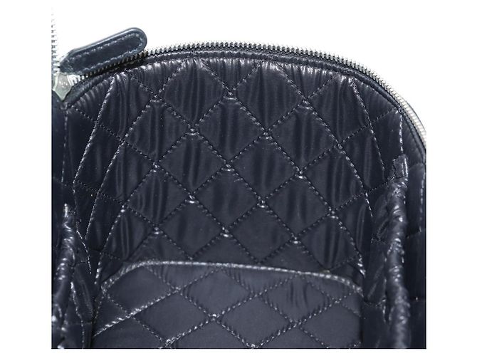 Vanity CHANEL Pochette Matelassé in Pelle di Agnello Nera Argento CC Auth 142565M Nero - vista 20