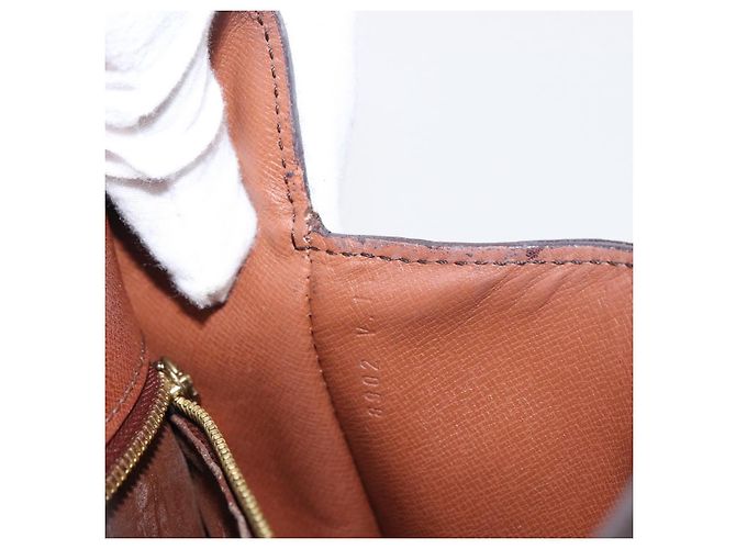 LOUIS VUITTON Borsa a Spalla Monogram Saint Cloud GM M51242 LV Auth BA8282 Monogramma - vista 25