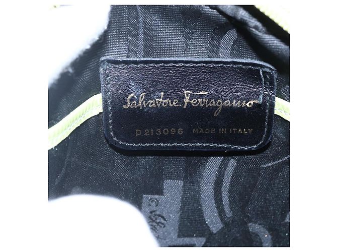 Borsa a Spalla Vala in Pelle Verde Oro Auth BA8392 di Salvatore Ferragamo D'oro - vista 16