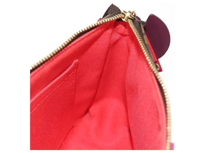 LOUIS VUITTON Pochette Accessoires Monogram Totem M41669 LV Auth 144884V Monogramme - vue 19