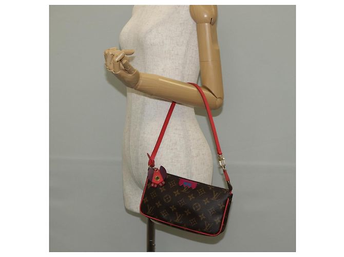 LOUIS VUITTON Pochette Accessoires Monogram Totem M41669 LV Auth 144884V Monogramme - vue 22