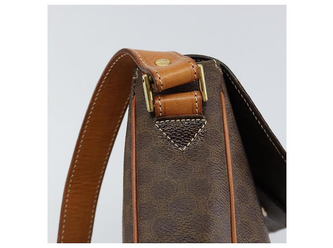 Céline Borsa a spalla circolare in tela Macadam CELINE in pelle PVC marrone oro Auth 150513 D'oro - vista 9