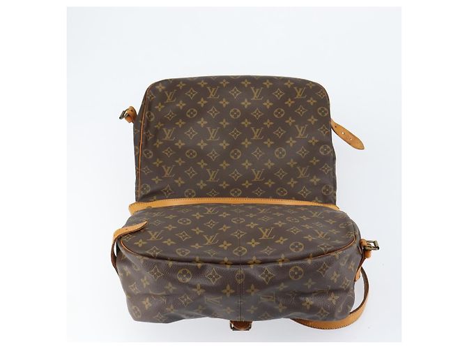 LOUIS VUITTON Monogram Saumur 35 Shoulder Bag M42254 LV Auth bs30448 - view 18