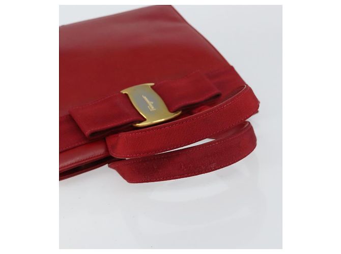 Sac à main Vala en cuir rouge et or de Salvatore Ferragamo Auth bs31710 Doré - vue 7