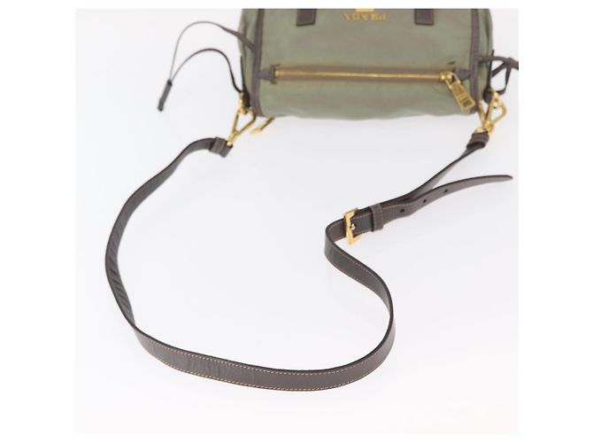 Bolsa de Ombro PRADA Nylon Verde Ouro Auth 155214 Dourado - vista 7