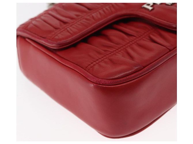 PRADA Borsa a Spalla in Pelle Nappa Goful con Catena Rossa Argento Auth 157786 Rosso - vista 9