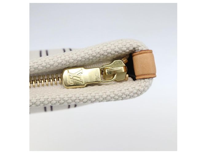 LOUIS VUITTON Antigua Pochette Platform PM Pouch Bianco M40069 LV Auth 157812V - vista 9