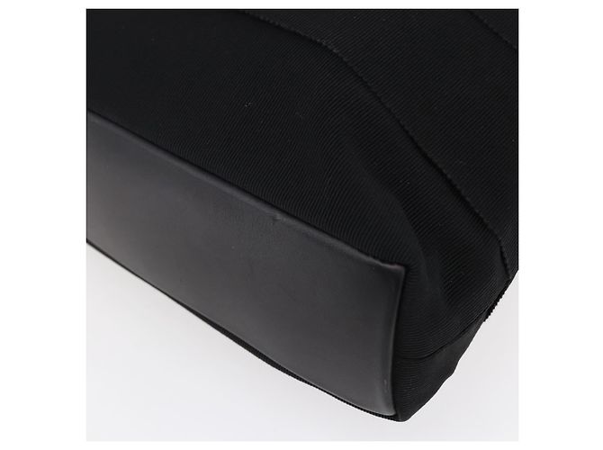 Borsa Tote in tela Salvatore Ferragamo con catena nera e oro Auth gh1290 - vista 12