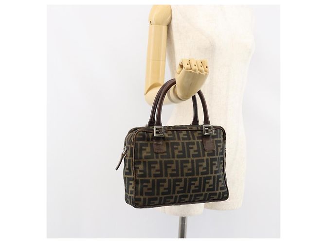 Borsa a mano in tela Zucca FENDI nera e marrone Auth 153067 Nero - vista 23