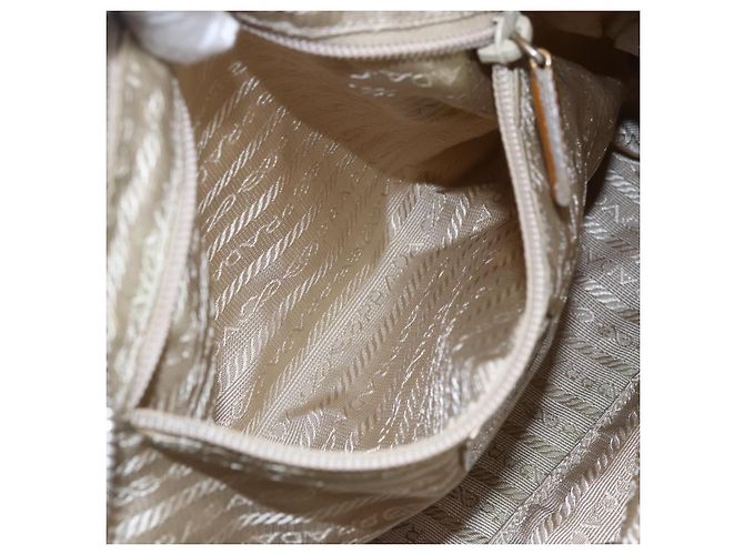 PRADA Borsa a mano in nylon smaltato 2 in 1 bianca argento Auth 152256 Bianco - vista 23
