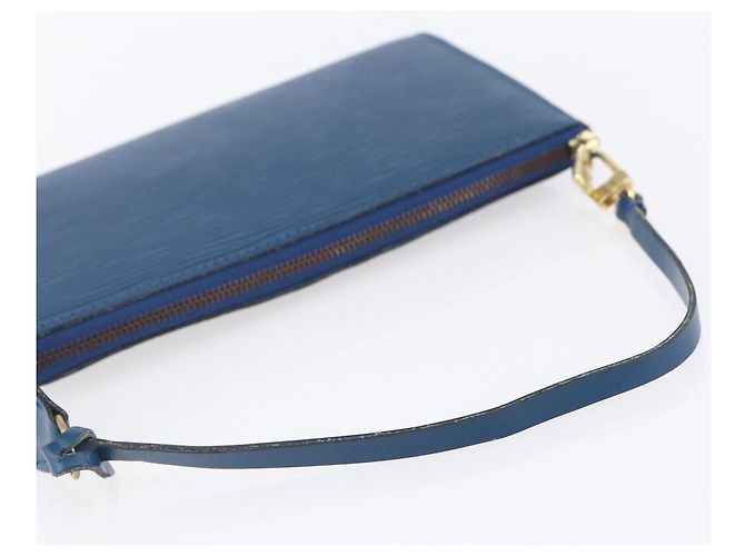 LOUIS VUITTON Epi Pochette Accessori Pouch Blu M52985 LV Auth BA8155 - vista 7