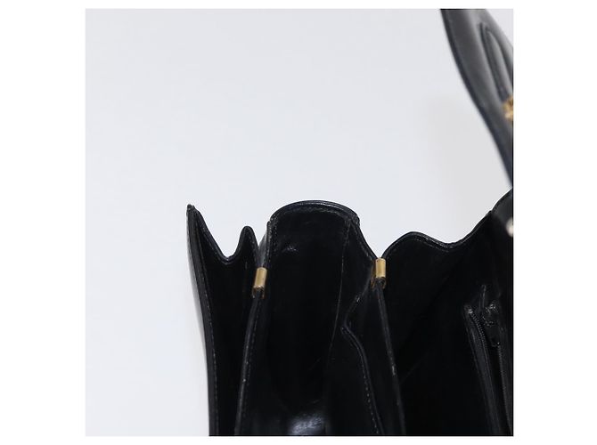 Borsa a Spalla CÉLINE Carrozza in Pelle Nera e Oro Auth gh1220 Nero D'oro - vista 20