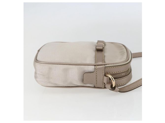 Borsa a spalla Vala in nylon beige oro Auth 159964 di Salvatore Ferragamo D'oro - vista 5