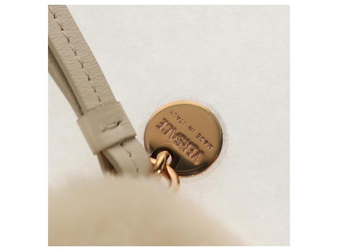 VERSACE Medusa Flauschiger Shearling Charm Beige Auth BA8973V - Ansicht 4