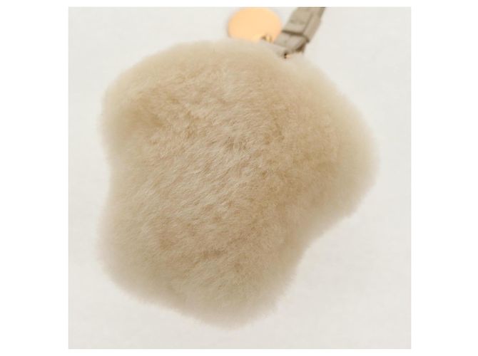 VERSACE Medusa Flauschiger Shearling Charm Beige Auth BA8973V - Ansicht 7