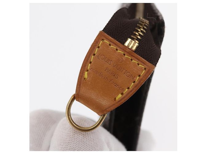 Bucket LOUIS VUITTON Monogramma Secchiello PM Pochette Accessorio LV Auth 157041 - vista 8