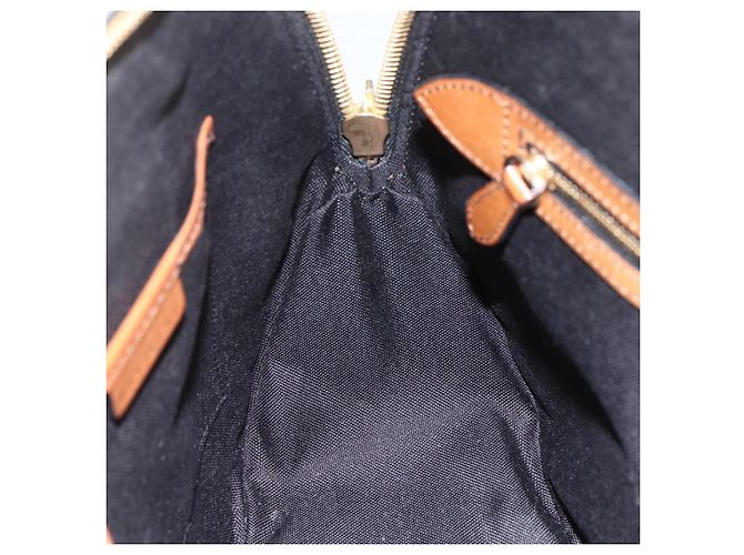 Bolsa de mão Nova Check em PVC da BURBERRY 2 vias Bege Ouro Auth fm4955 Dourado - vista 22