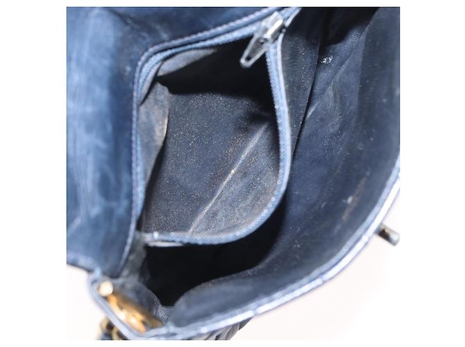 CHANEL Borsa a Spalla Matelassé in Pelle di Agnello Blu Navy Oro CC Auth 156505 D'oro - vista 11