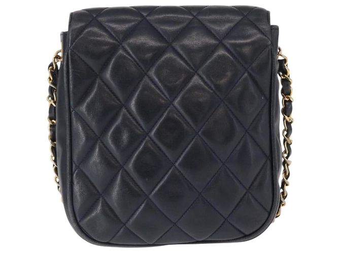 CHANEL Borsa a Spalla Matelassé in Pelle di Agnello Blu Navy Oro CC Auth 156505 D'oro - vista 2