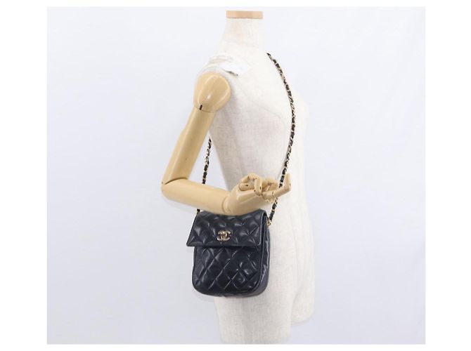 CHANEL Borsa a Spalla Matelassé in Pelle di Agnello Blu Navy Oro CC Auth 156505 D'oro - vista 25