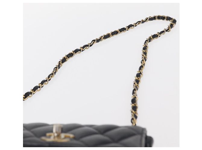 CHANEL Borsa a Spalla Matelassé in Pelle di Agnello Blu Navy Oro CC Auth 156505 D'oro - vista 8