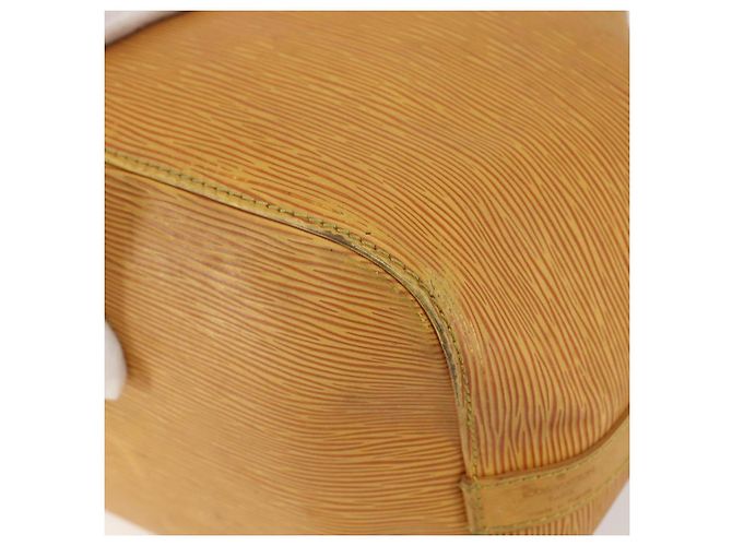 Noe LOUIS VUITTON Borsa a Spalla Petit Noé Epi Gialla M44109 LV Auth ka711 Giallo - vista 15