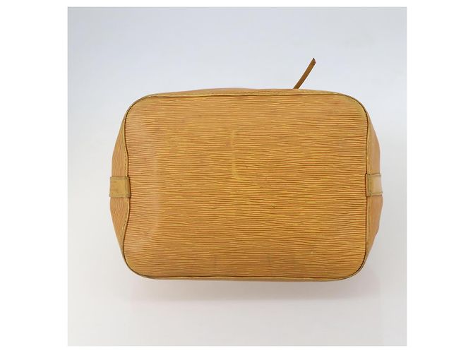 Noe LOUIS VUITTON Borsa a Spalla Petit Noé Epi Gialla M44109 LV Auth ka711 Giallo - vista 5