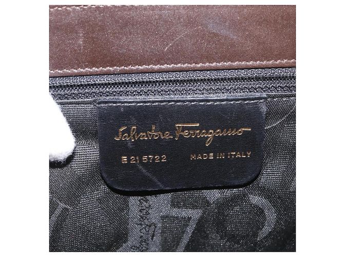 Borsa a Spalla Gancini in Pelle Marrone Auth BA6800 di Salvatore Ferragamo - vista 12