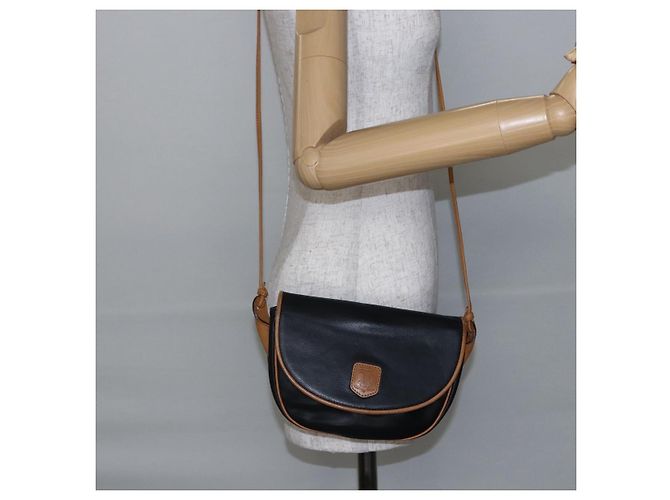 Céline Borsa a Spalla CELINE in Pelle Nera e Oro Auth ep10956 Nero D'oro - vista 22
