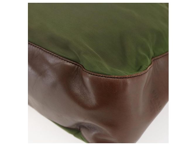 Borsa a spalla con catena Prada in nylon khaki Auth bs29881 Cachi - vista 15