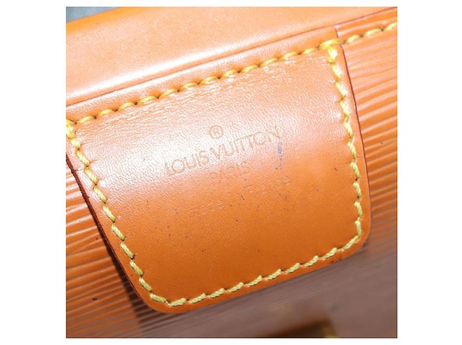 LOUIS VUITTON Borsa Serviette Fermoir Epi Zipangu Oro M54358 LV Auth ep11319 - vista 18