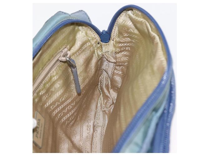 Borsa a Spalla PRADA in Nylon Azzurro Chiaro Auth ki5998 Blu chiaro - vista 22