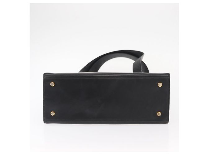 Borsa a Spalla Gancini in Pelle Nera e Oro Auth 157016 di Salvatore Ferragamo Nero D'oro - vista 9